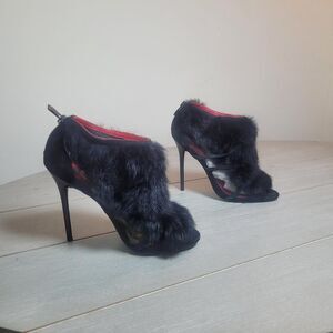 BNW Charles-jourdan Open Toe, Black Fur Stilleto Booties Size 7.5